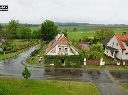 Prodej - hotel, 398 m²