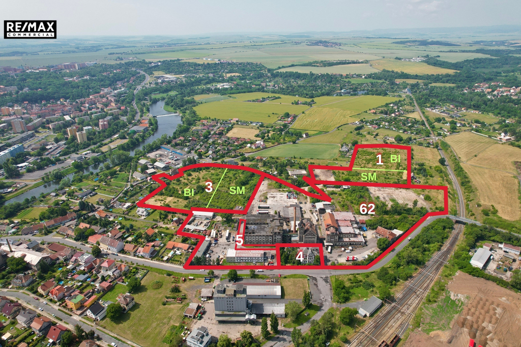 rozdělení celků v areálu