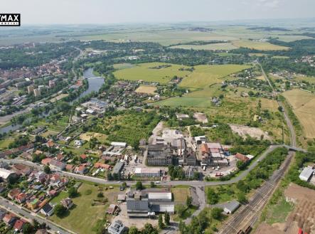 Prodej pozemku pro komerční výstavbu, 89 600 m²