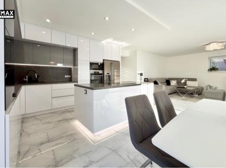 Prodej domu/vily, 220 m²