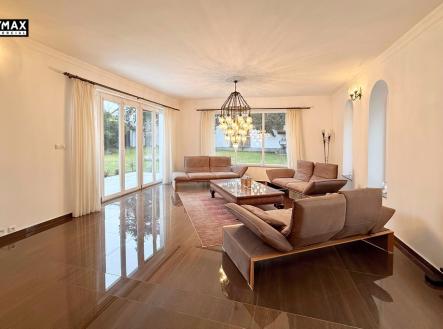 Prodej domu/vily, 355 m²