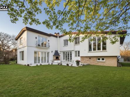 Prodej domu/vily, 355 m² obrázek