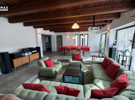 Prodej domu/vily, 290 m²