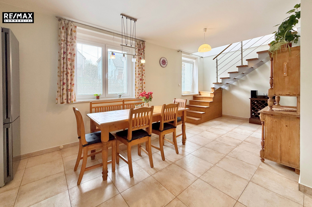 kuchyně s jídelnou