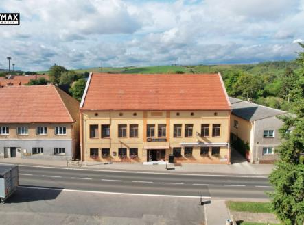 Prodej hotel, 1 360 m²