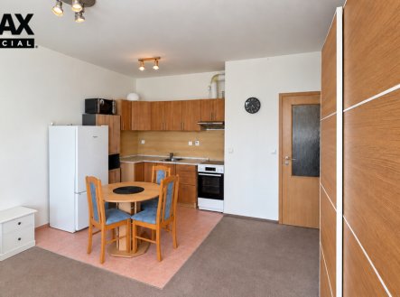 Pronájem bytu, 1+kk, 33 m²