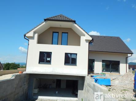 Prodej - dům/vila, 358 m²