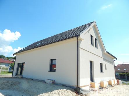 Prodej - dům/vila, 358 m²