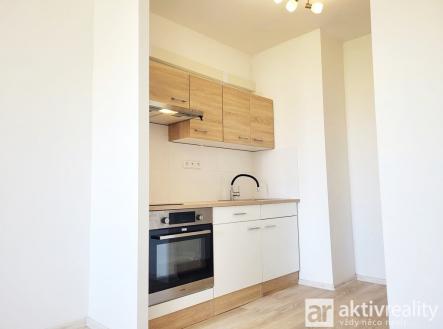 Pronájem bytu, 2+kk, 38 m² obrázek