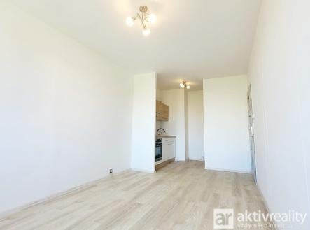 Pronájem bytu, 2+kk, 38 m²