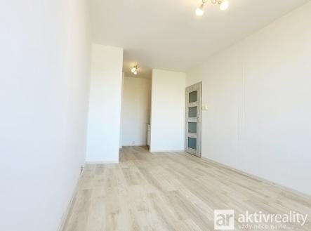 Pronájem bytu, 2+kk, 38 m²