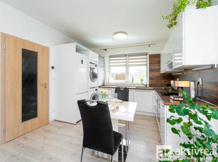 Prodej bytu, 4+kk, 74 m²