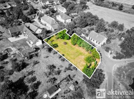 Prodej pozemku pro bydlení, 1 690 m²