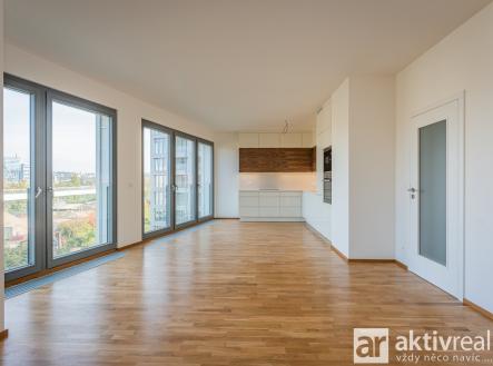 Pronájem bytu, 5+kk, 155 m²