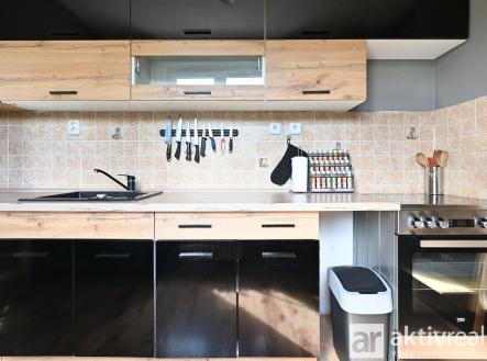 Pronájem bytu, 2+1, 54 m²