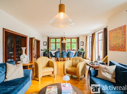 Pronájem bytu, 5+kk, 218 m²