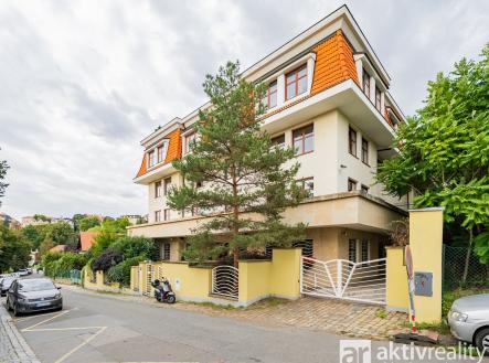 Pronájem bytu, 4+kk, 218 m²