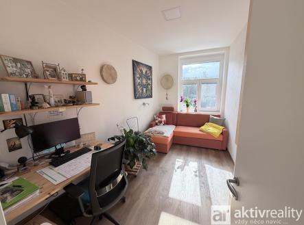 Pronájem bytu, 2+kk, 39 m²