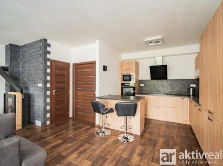 Pronájem domu/vily, 124 m²