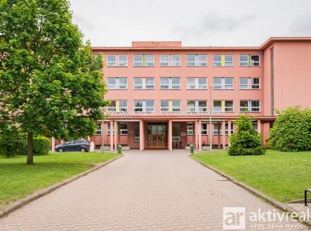 Byt Neratovice Čtvercová 870 (28)