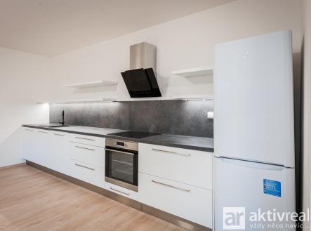 Pronájem bytu, 2+kk, 65 m²