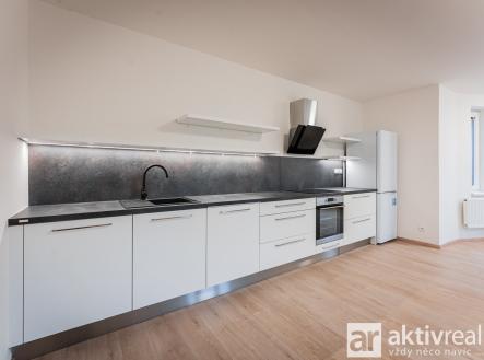 Pronájem bytu, 2+kk, 65 m²
