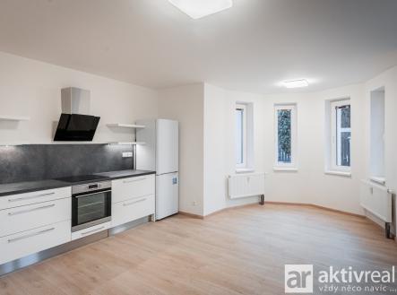 Pronájem bytu, 2+kk, 65 m²
