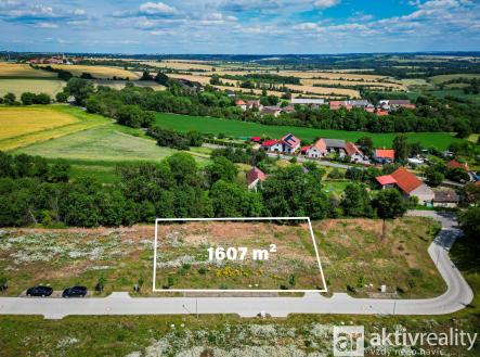 Prodej pozemku pro bydlení, 1 607 m²