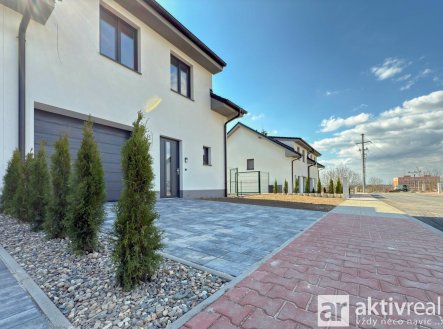 Prodej domu/vily, 127 m², Mělník – náhled fotky 2