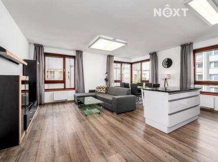 Pronájem bytu, 3+kk, 85 m²