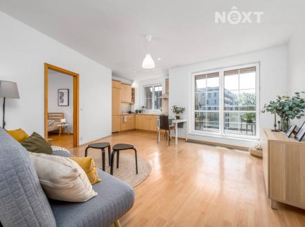 Pronájem bytu, 2+kk, 62 m²