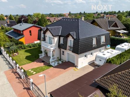 Prodej domu/vily, 240 m²