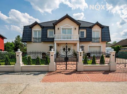 Prodej domu/vily, 240 m²