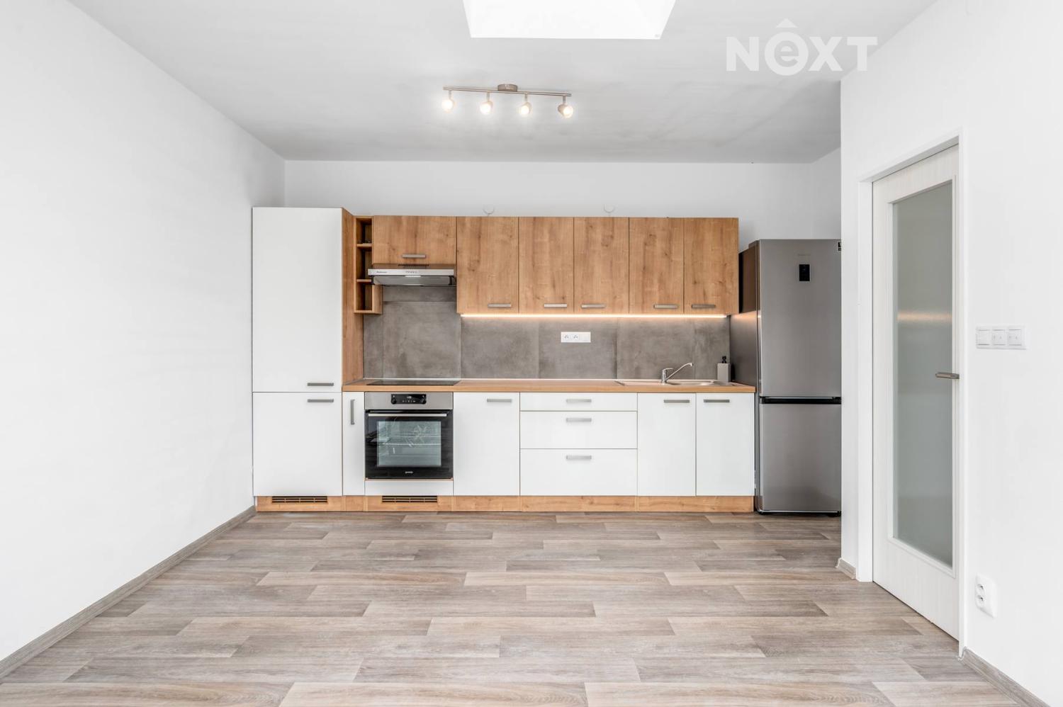 Pronájem byt 1+kk, 45㎡