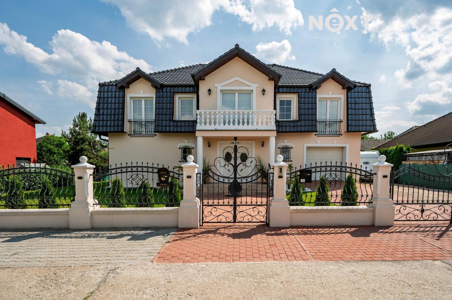 Pronájem byt 3+kk, 130㎡