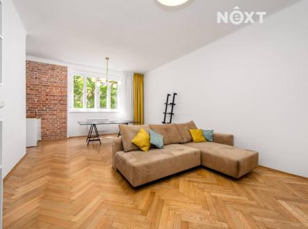 Pronájem bytu, 2+kk, 64 m²