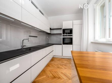 Pronájem bytu, 2+kk, 64 m²