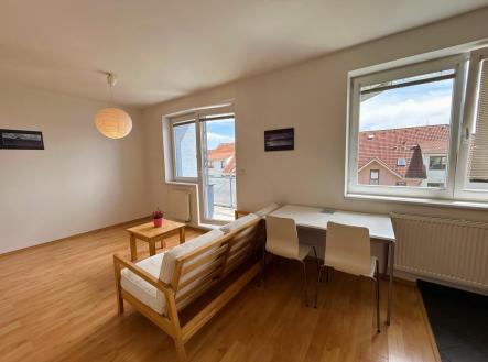 Pronájem bytu, 1+kk, 54 m²