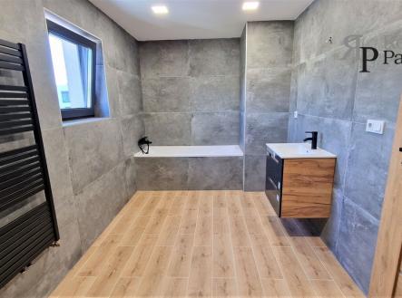 Pronájem bytu, 4+kk, 88 m²