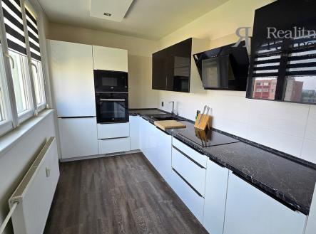 Pronájem bytu, 3+1, 68 m²