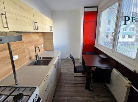 Pronájem bytu, 3+1, 64 m²