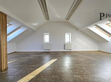 Pronájem kanceláře, 55 m²