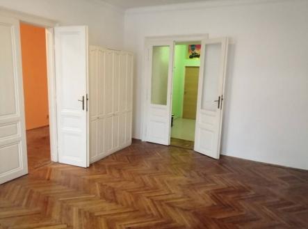 Pronájem bytu, 2+1, 70 m²