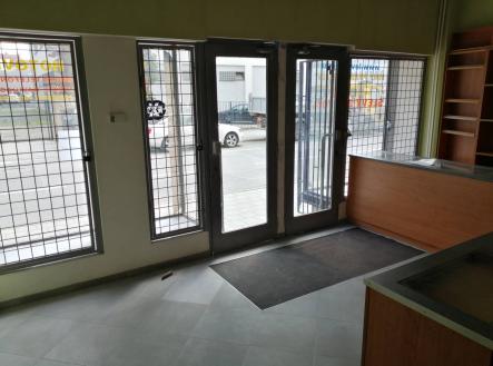 Pronájem obchodní prostor, 42 m²
