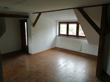 Pronájem bytu, 1+kk, 66 m²