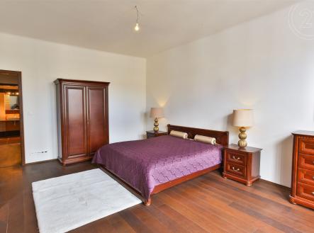 Prodej bytu, 4+1, 175 m²