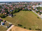 Prodej pozemku pro bydlení, 18 000 m²