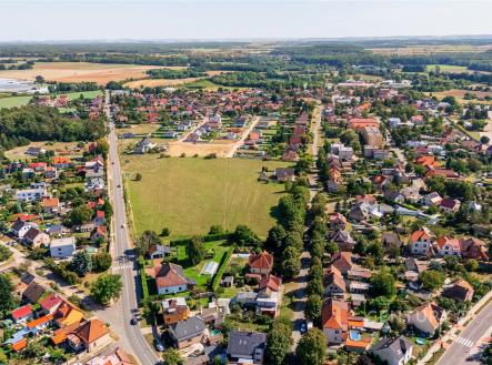 Prodej pozemku pro bydlení, 18 000 m²