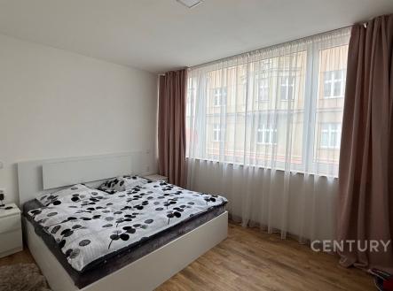 Pronájem bytu, 2+kk, 45 m²
