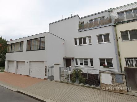 Pronájem bytu, 2+kk, 45 m²